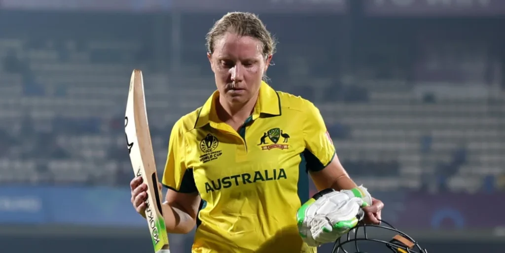 Alyssa Healy – 15 Sixes